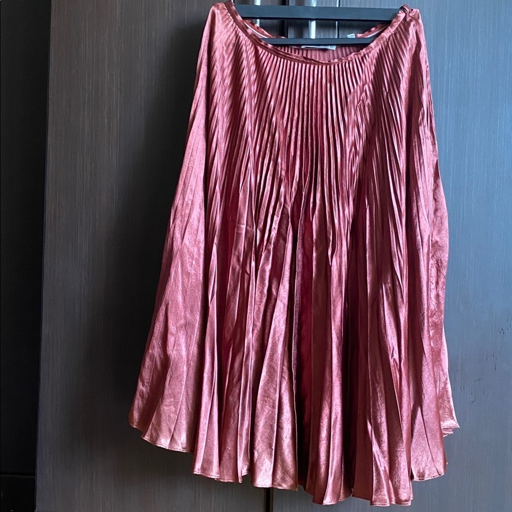 Vince Chevron Pleated Skirt, Anise size 10 - Picture 3 of 5